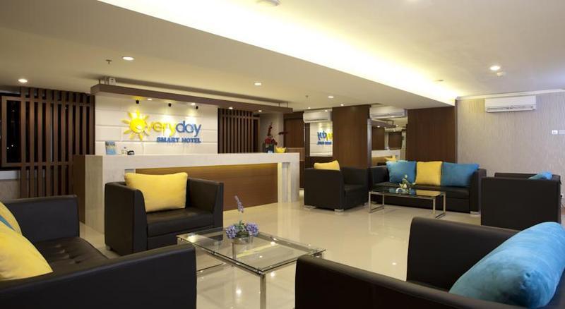 Everyday Smart Hotel - Маланг Екстер'єр фото