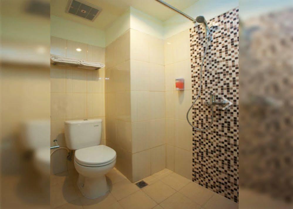 Everyday Smart Hotel - Маланг Екстер'єр фото